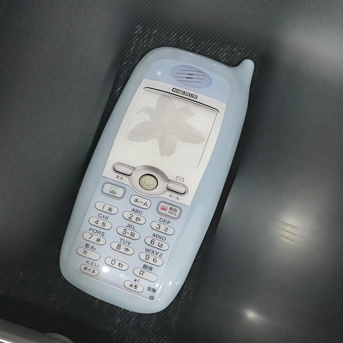 Flip Phone Hair Clip